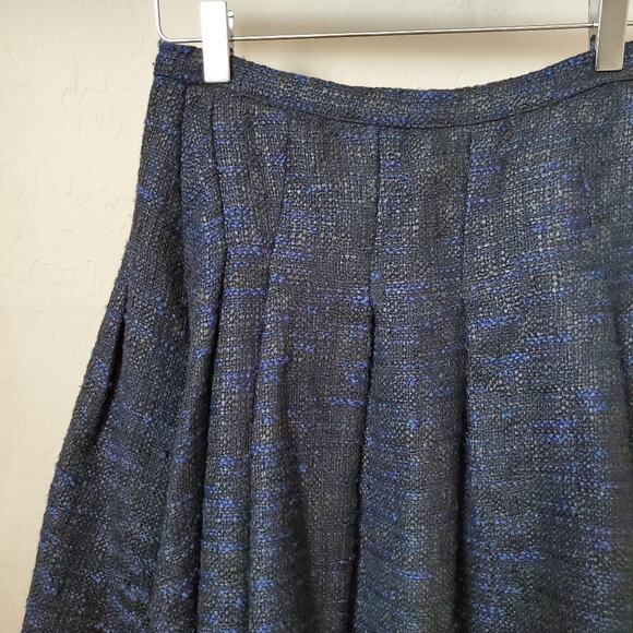 MAAC London Pleated Kimbal Skirt - Picture 3 of 12